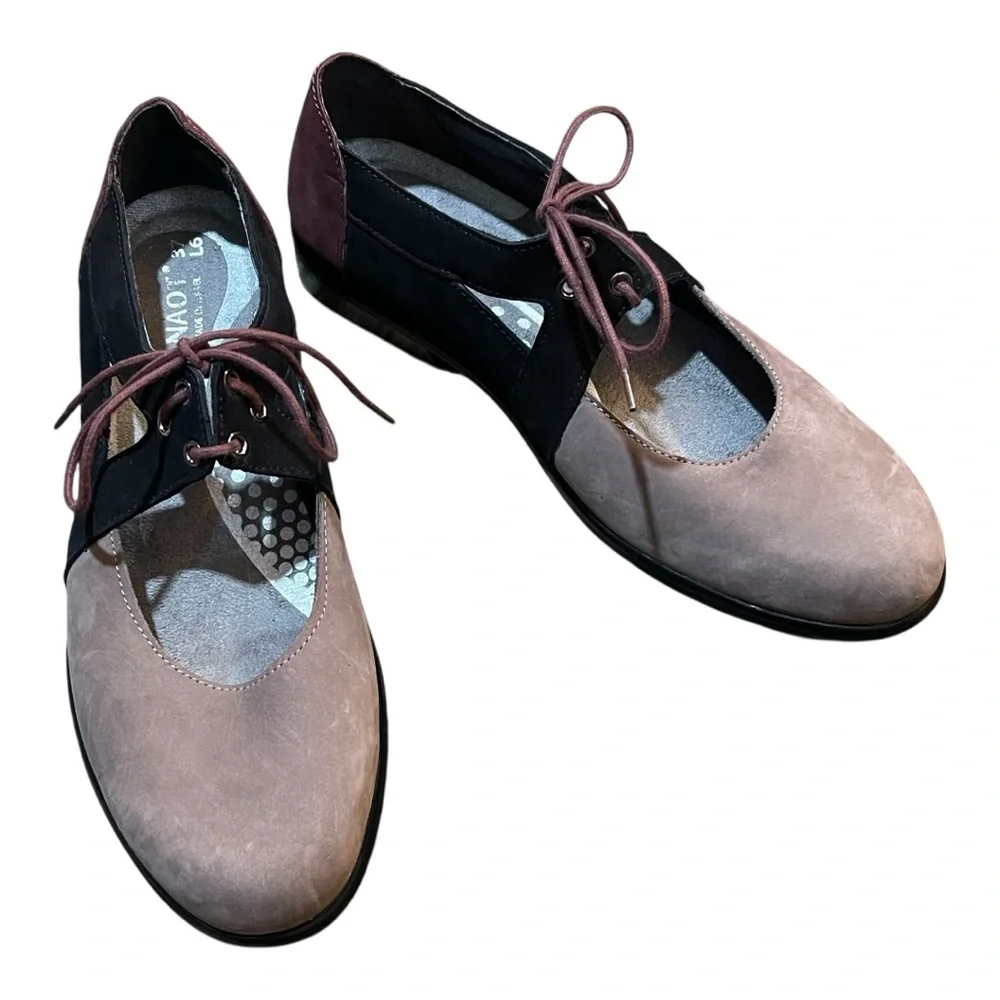 Naot Mary Jane Alisio Two Tone Lace Up Nubuck Suede Shoes. 37‎ / US 6-6.5